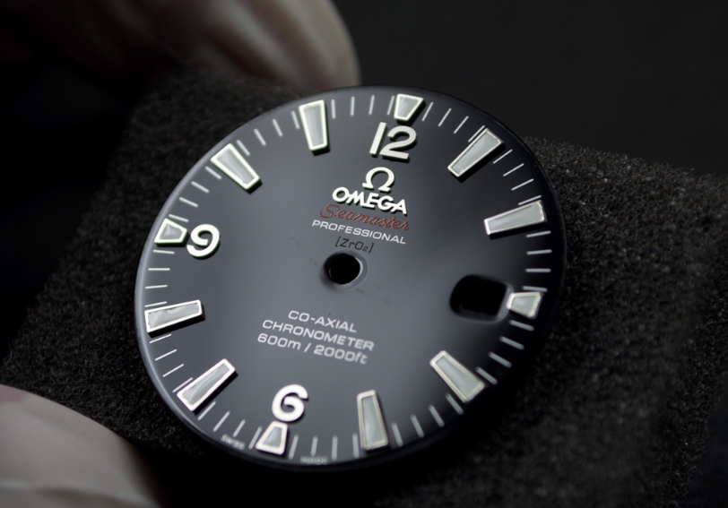 1948 Liquidmetal Dial 2