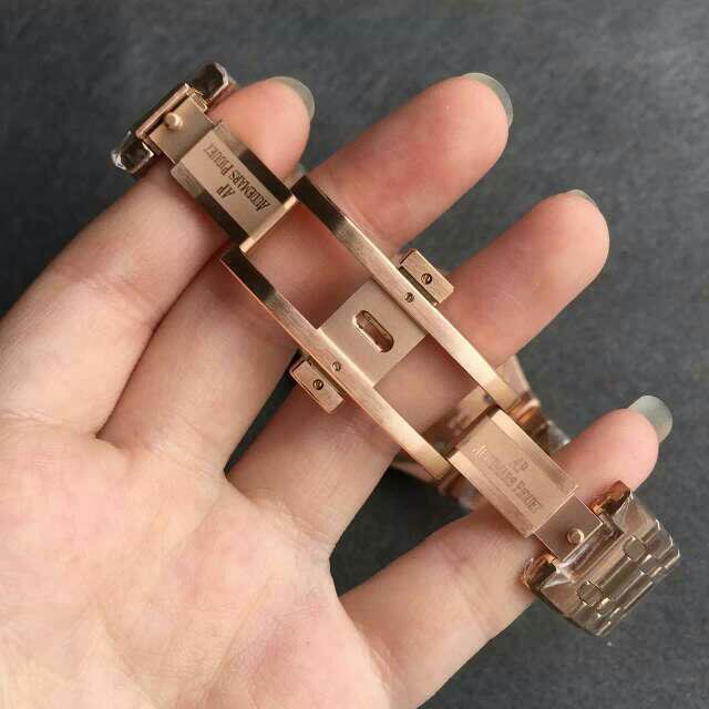 AP RG Clasp