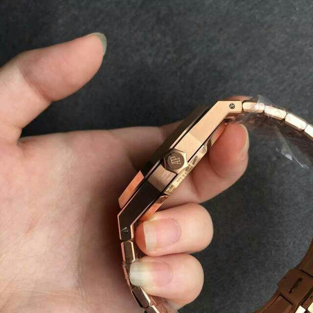 AP Rose Gold Crown