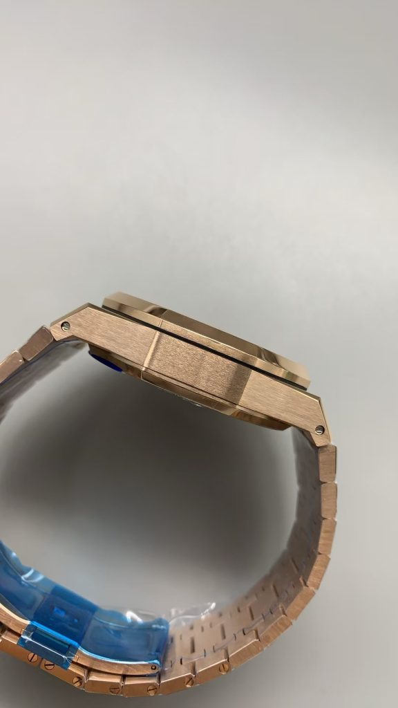 Audemars Piguet 26240 Rose Gold Case