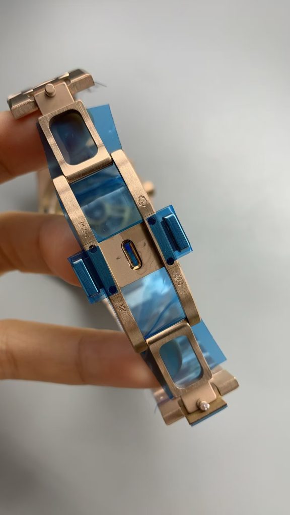 Audemars Piguet 26240 Rose Gold Clasp