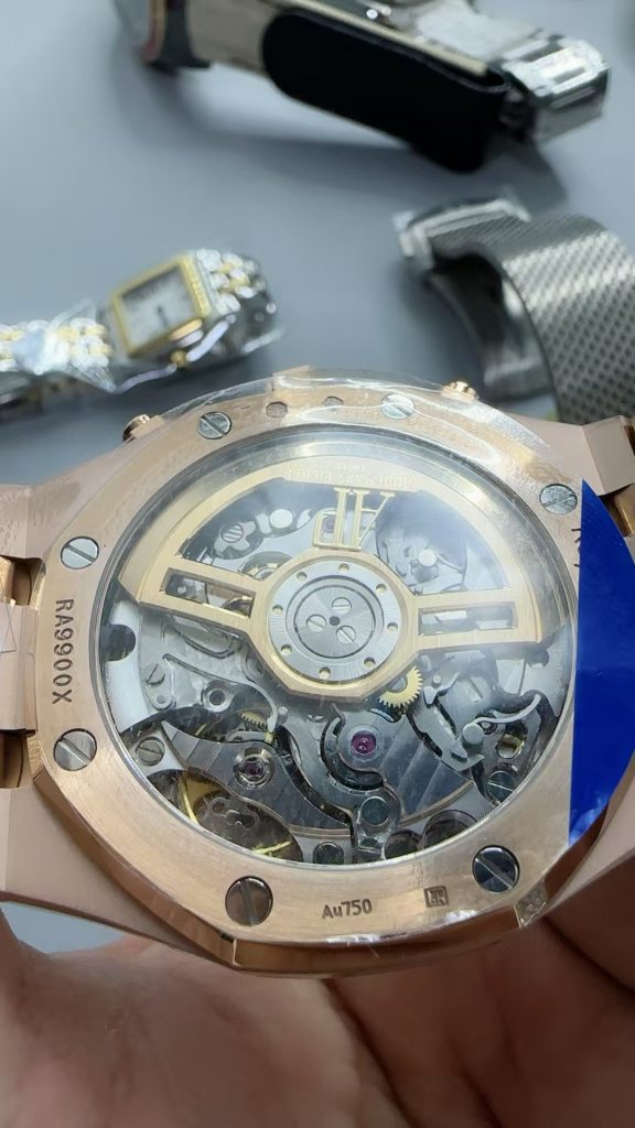 Audemars Piguet 26240 Rose Gold Movement