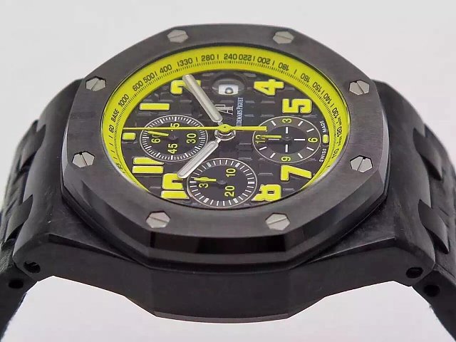 Audemars Piguet Bumble Bee Black Ceramic Bezel