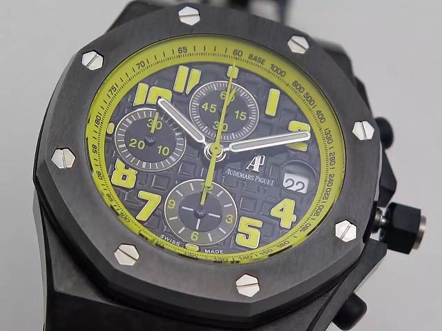 Audemars Piguet Bumble Bee Forged Carbon Case