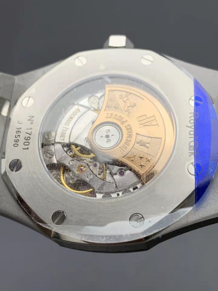Audemars Piguet Royal Oak 15400 Movement