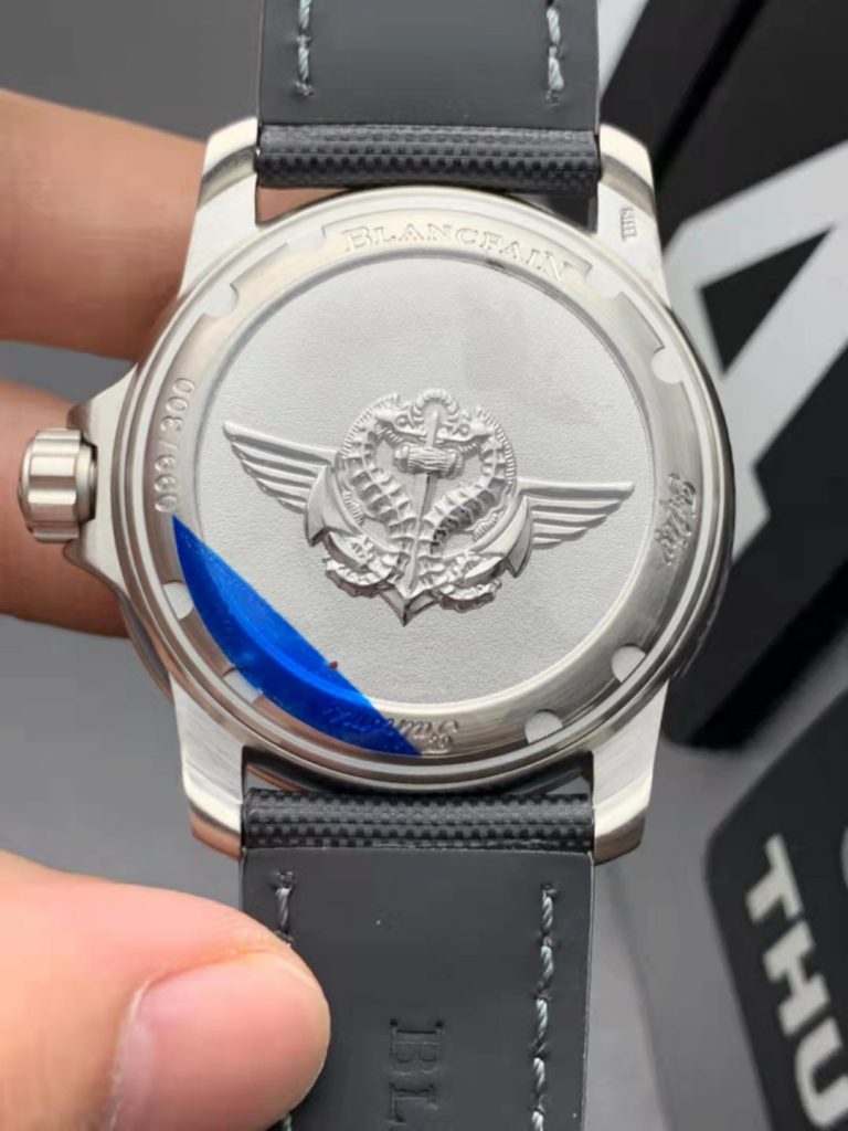 Blancpain Fifty Fathoms Nageurs de Combat Case Back