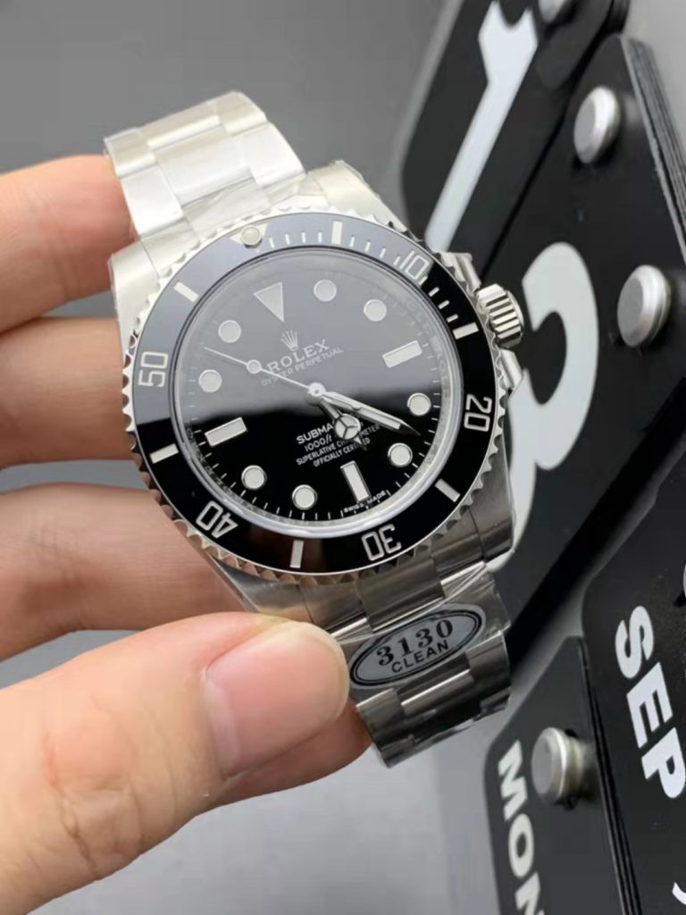 Clean 114060 Replica