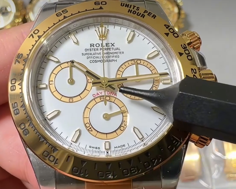 Clean Daytona Hands