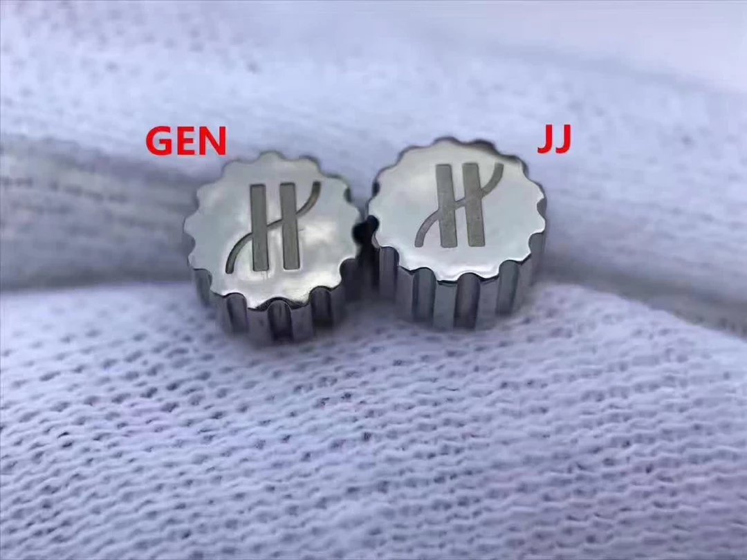 Hublot Crown Difference