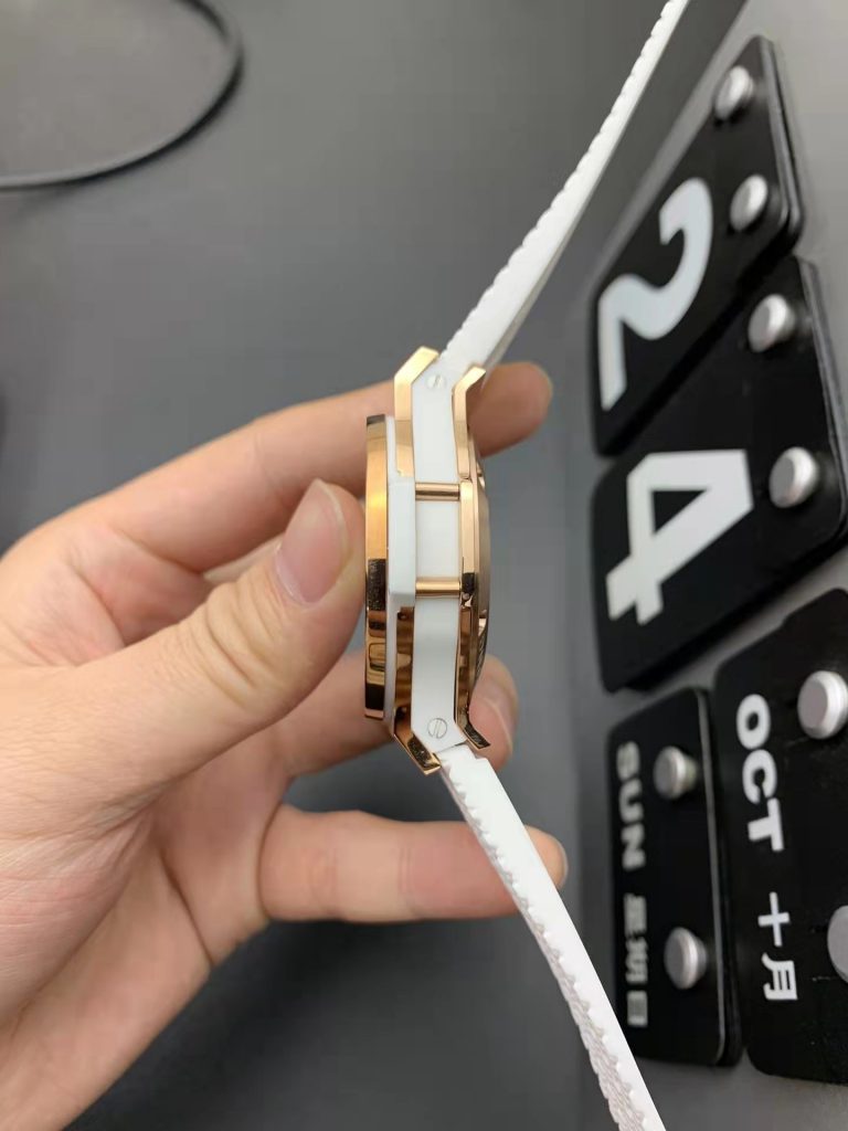 Hublot White Rubber Case