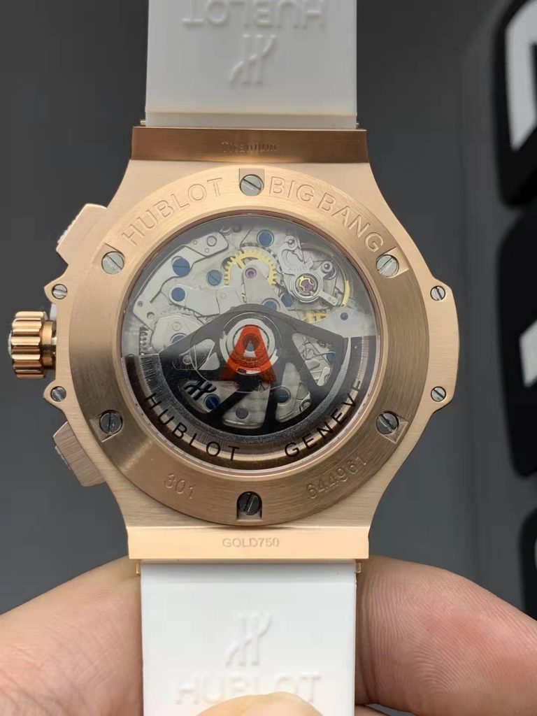 Hublot White Rubber Movement