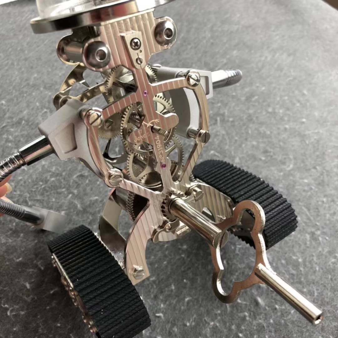 MB&F Sherman Happy Robot Winding