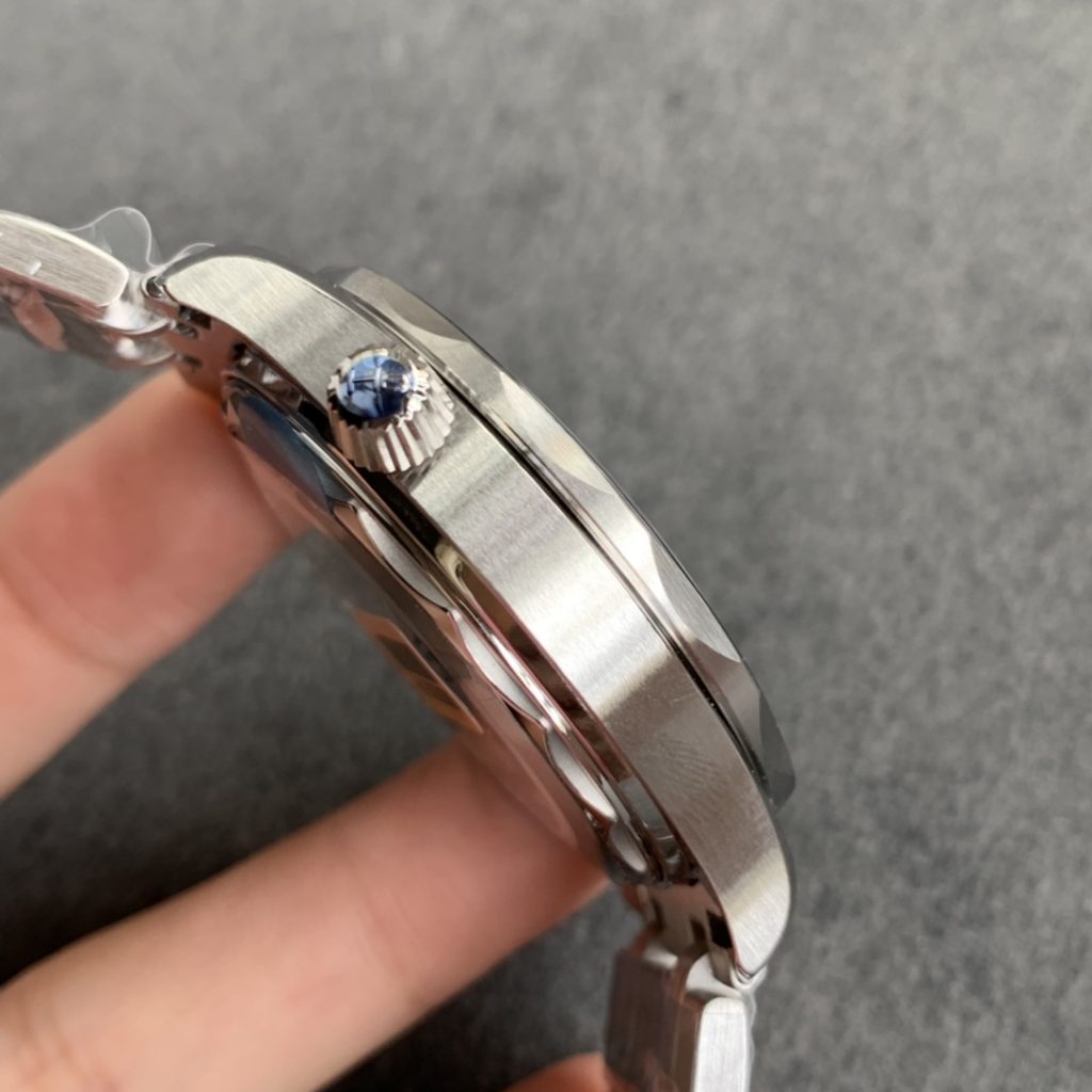OMF Omega Seamaster Case