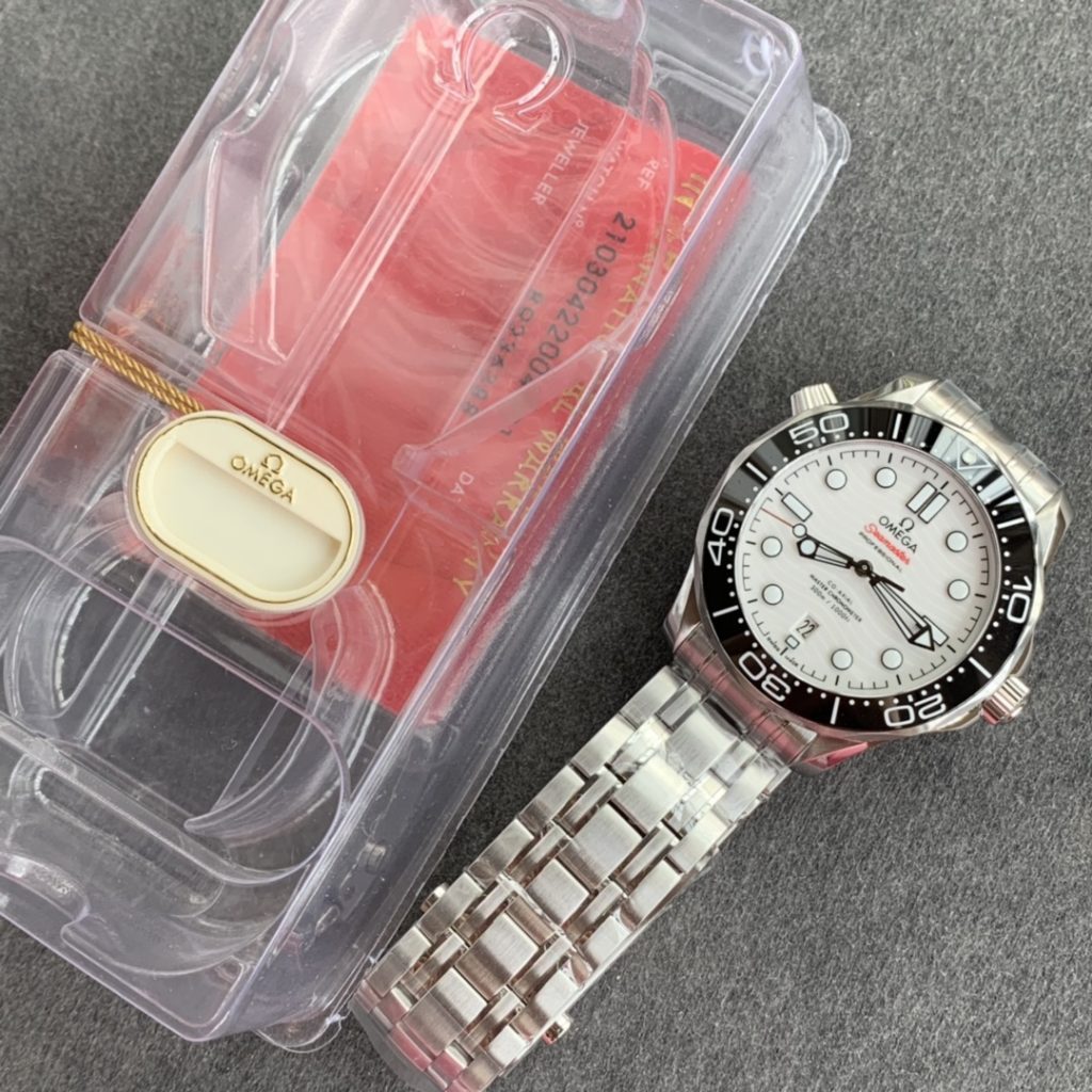 OMF Packaging for Omega Seamaster