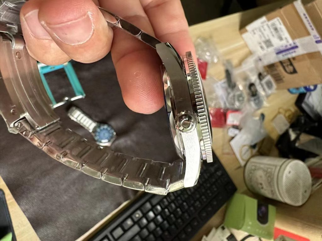 Omega Seamaster 300 Crown