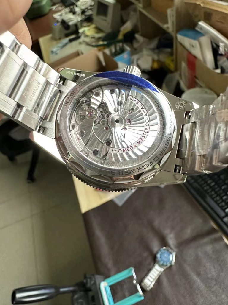 Omega Seamaster 300 Movement