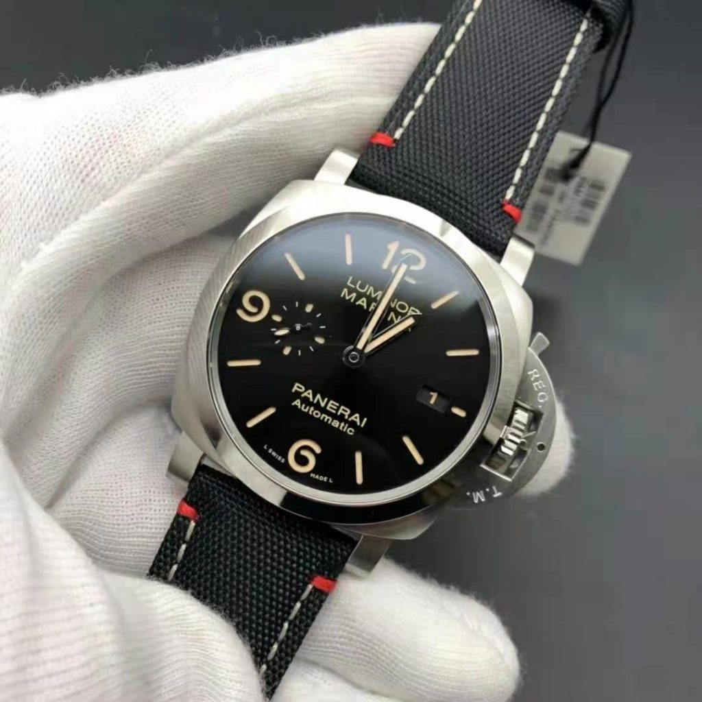 PAM 1025 Replica