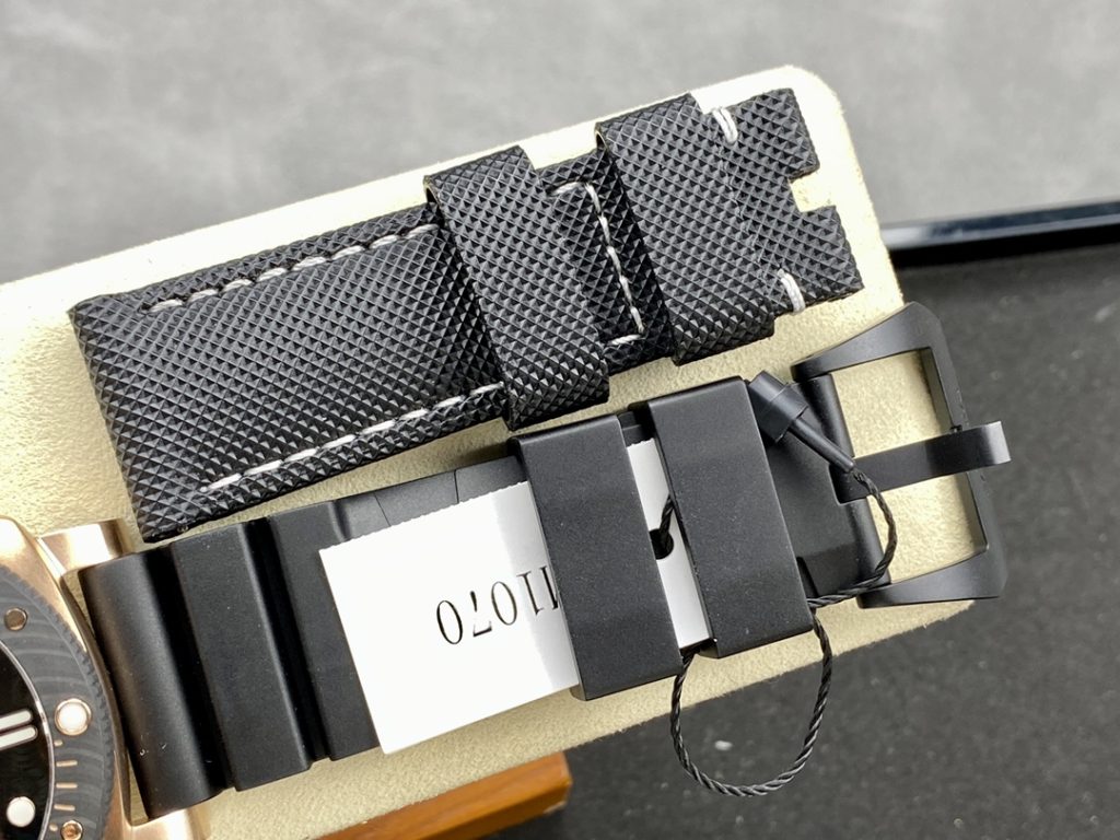 PAM 1070 Rubber Band