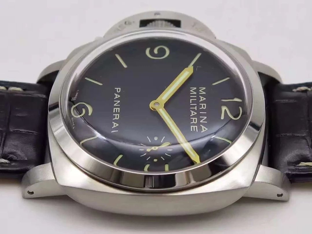 PAM 217 Black Dial