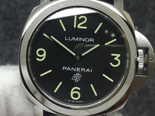 Panerai Luminor Base Logo Dial