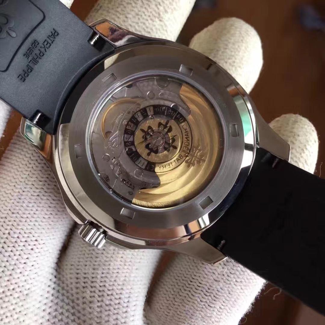 Patek Philippe Aquanaut 5167 ETA 2824 Movement