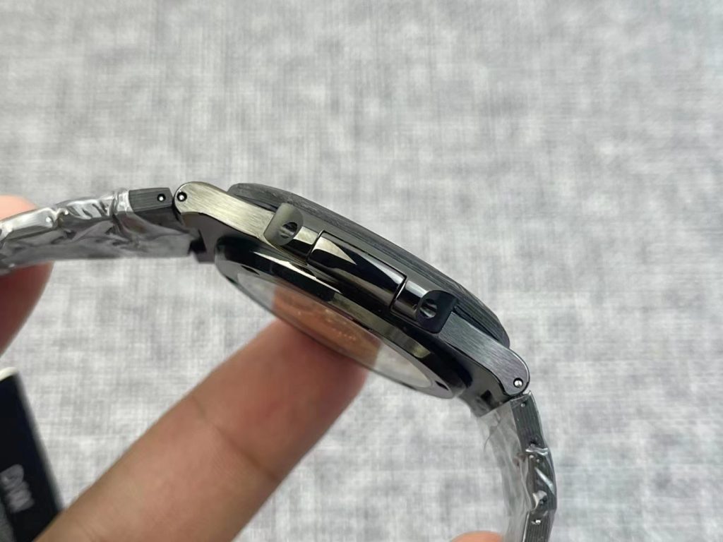 Patek Philippe Nautilus Carbon Case