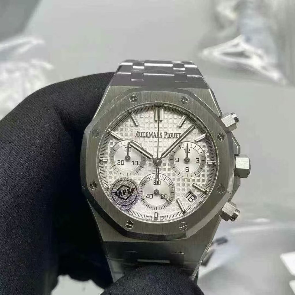 Replica AP 26240 White