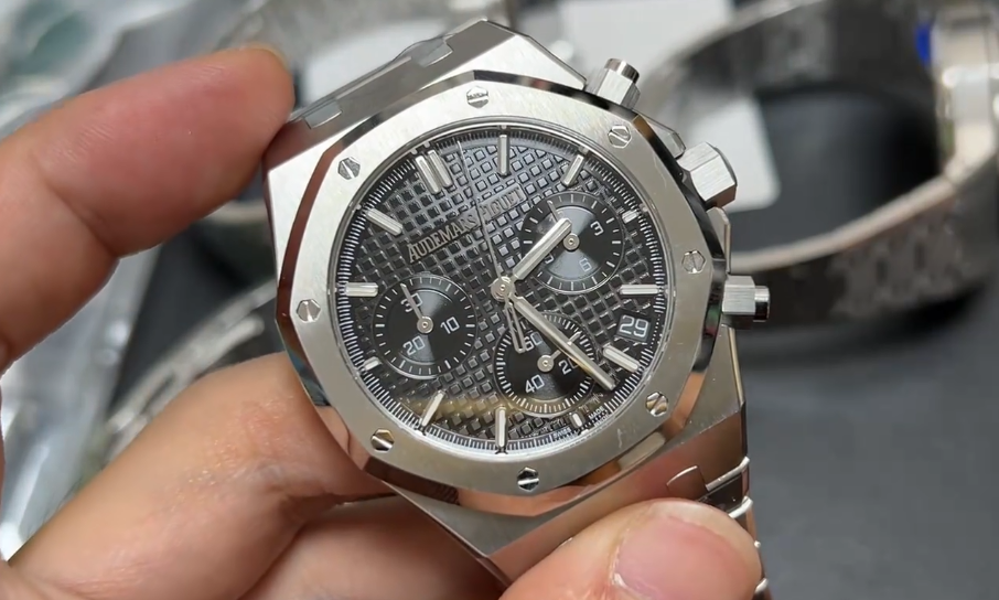Replica Audemars Piguet 26240 Black
