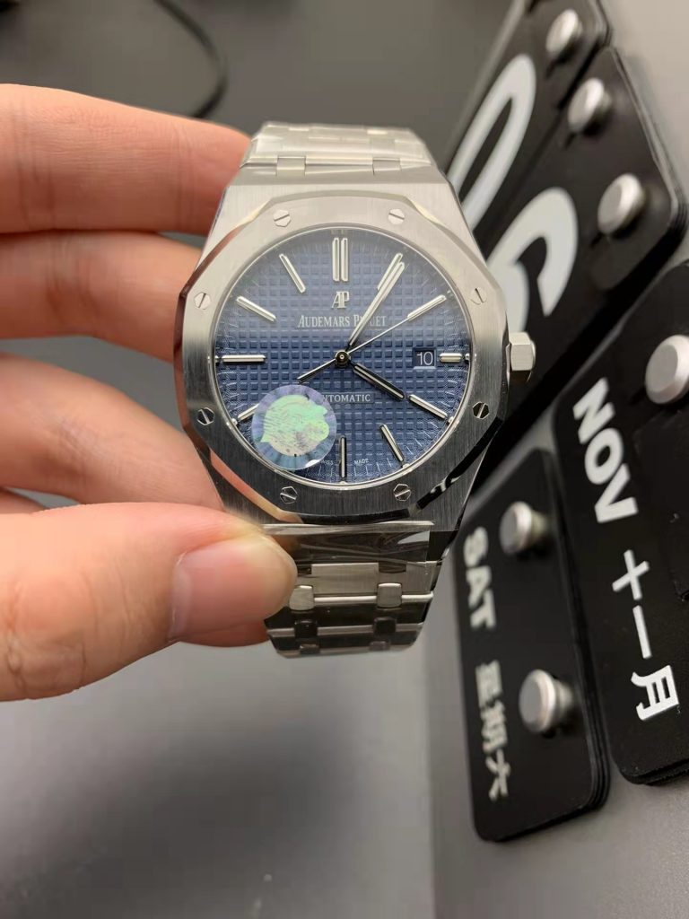 Replica Audemars Piguet Royal Oak 15400 APS Factory