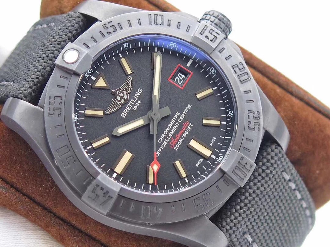 Replica Breitling Avenger BlackBird Black Dial