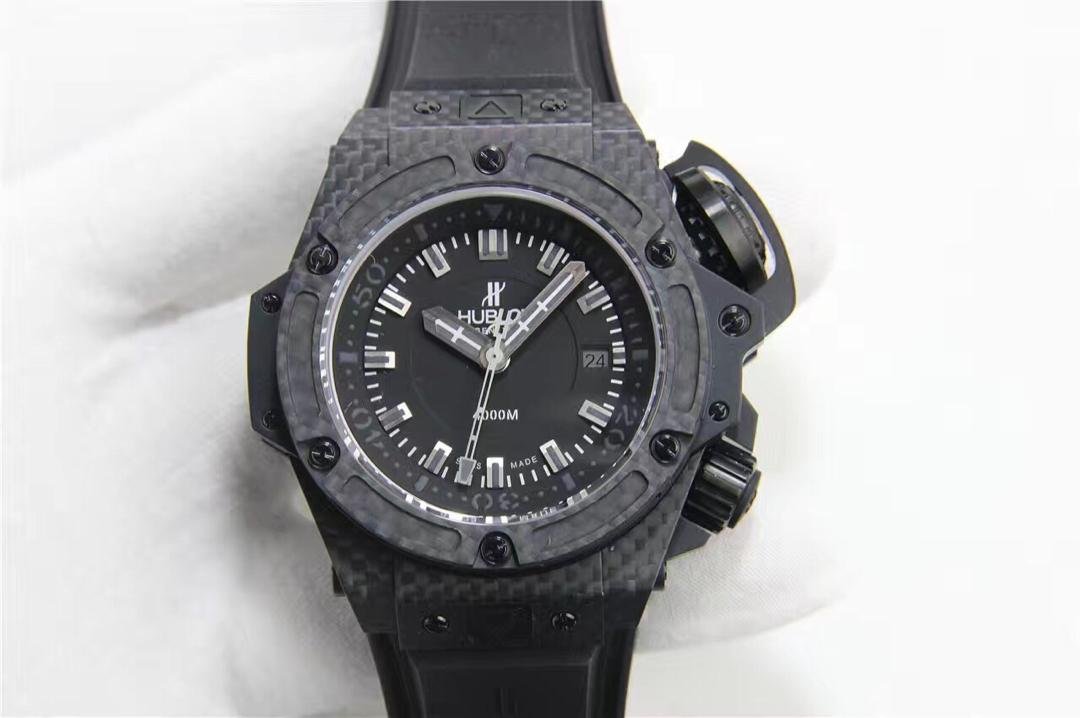 Replica Hublot King Power 4000M
