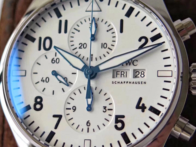 Replica IWC 377725 White Dial