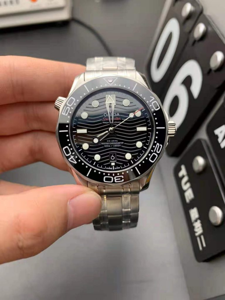 Replica Omega Seamaster Diver 300m Black