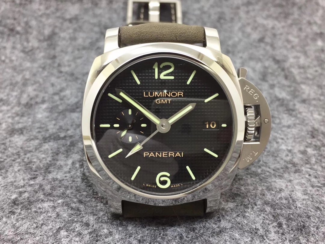 Replica Panerai Luminor GMT PAM 535