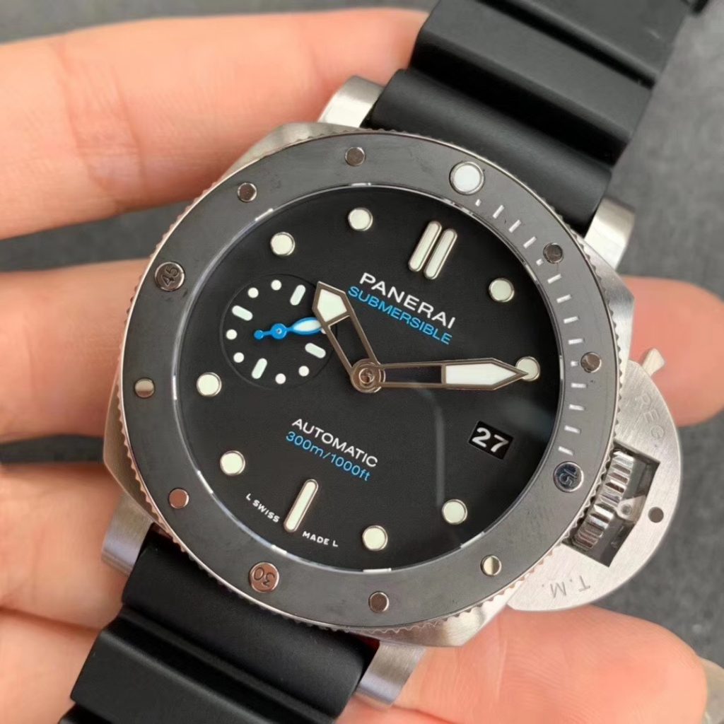 Replica Panerai PAM 683
