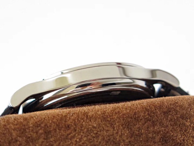 Replica Patek Philippe Calatrava 5296G Case