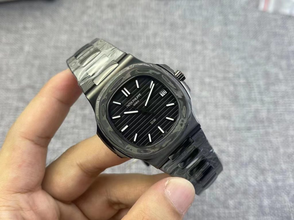 Replica Patek Philippe Nautilus 5711 Carbon