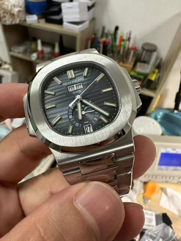 Replica Patek Philippe Nautilus 5726