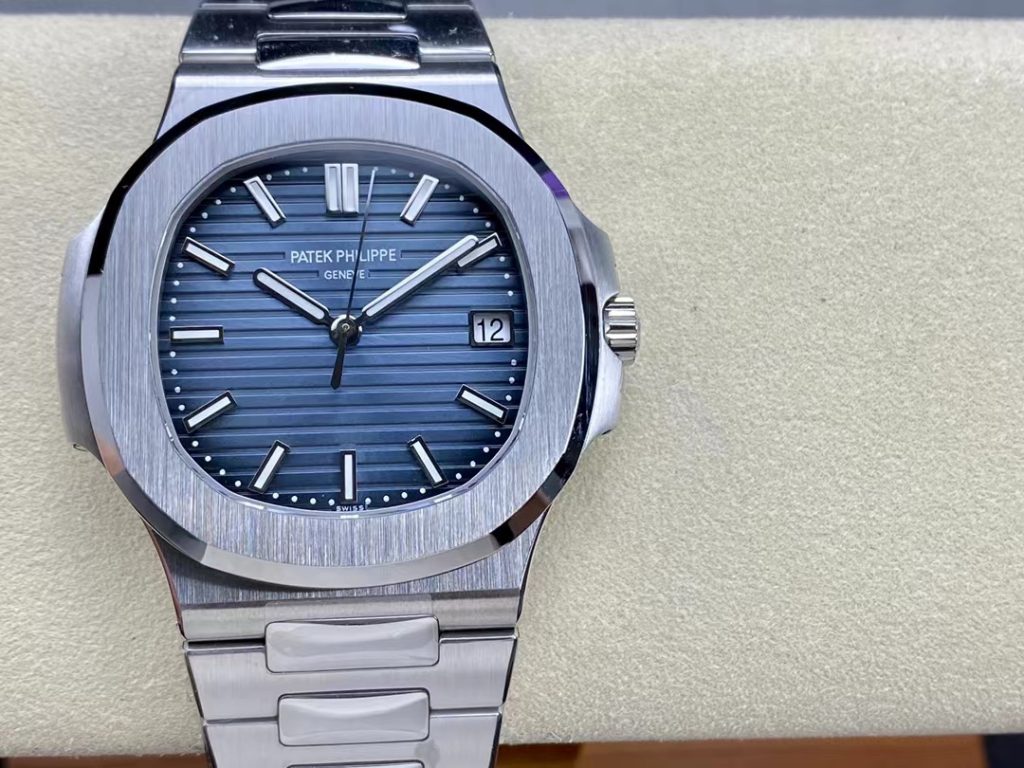 Replica Patek Philippe Nautilus 5811G