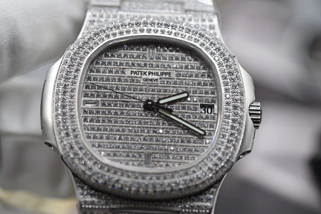Replica Patek Philippe Nautilus Diamond Dial