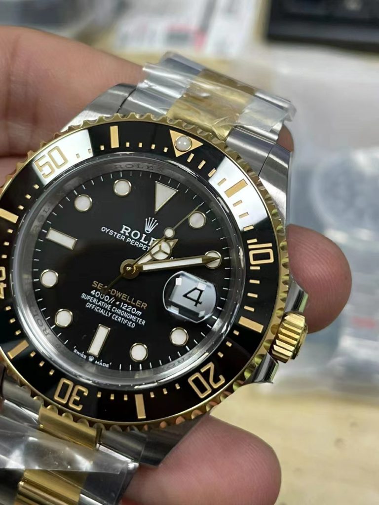 Replica Rolex Sea-Dweller 126603