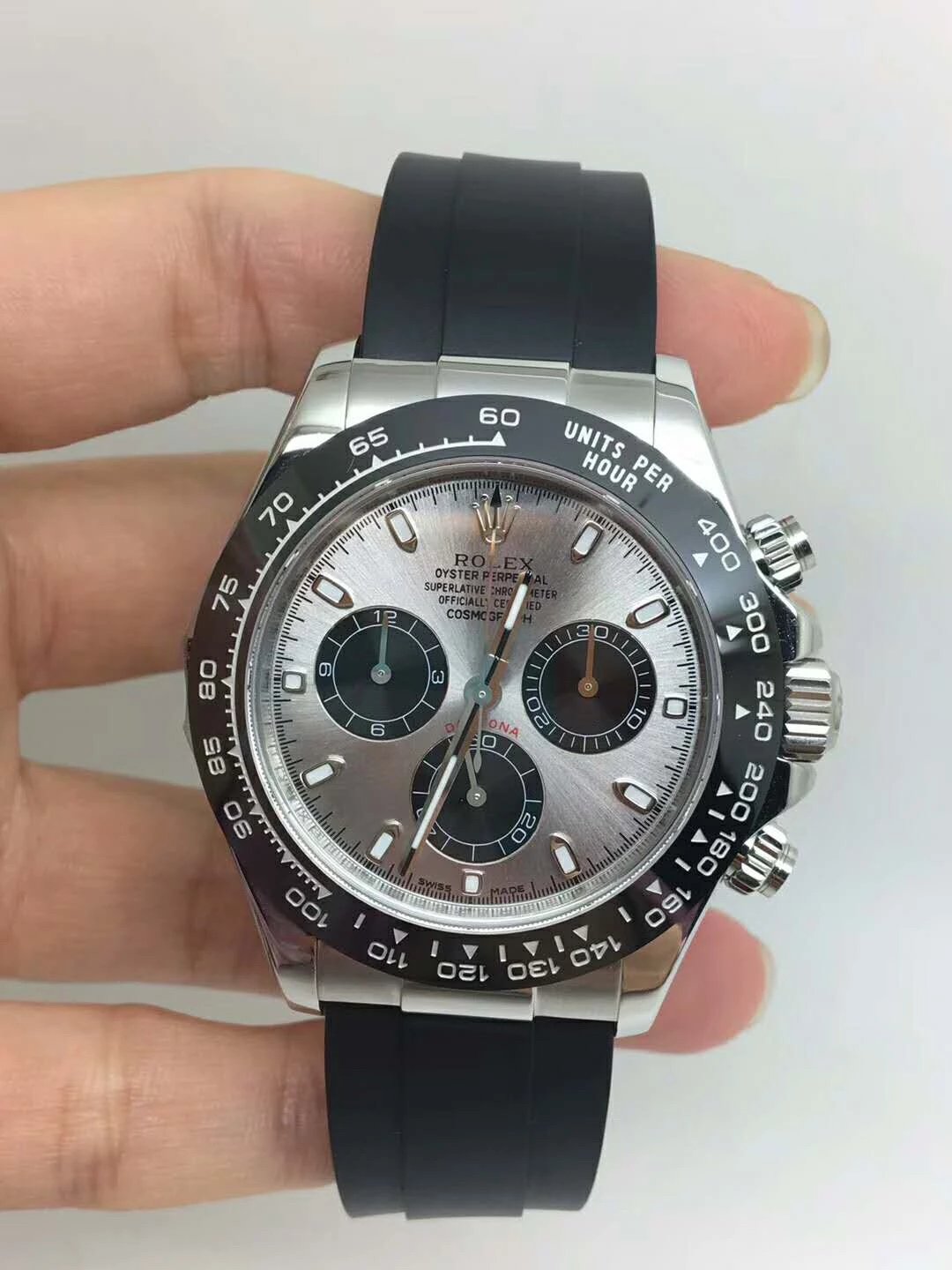Replica Rolex Silver Grey Daytona