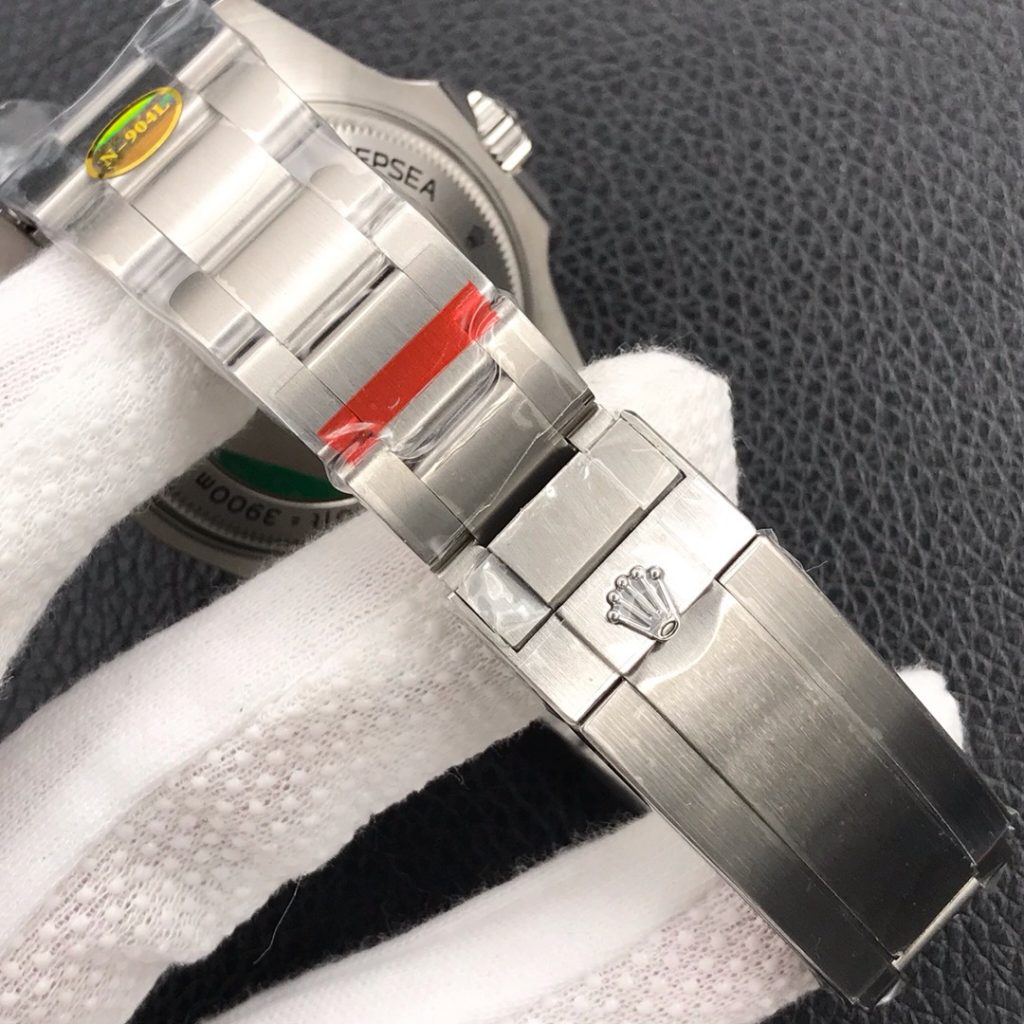 Rolex DEEPSEA 116660 Bracelet