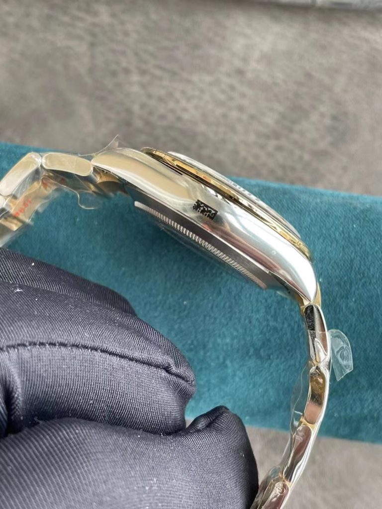 Rolex Daytona Two Tone Case