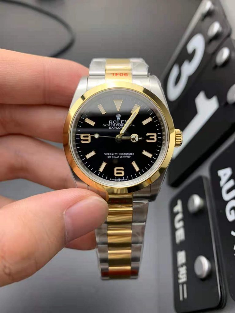 Rolex Explorer I 124273 Replica