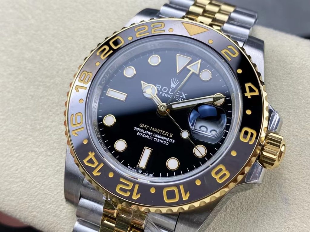 Rolex GMT-Master II 126713GRNR Crystal