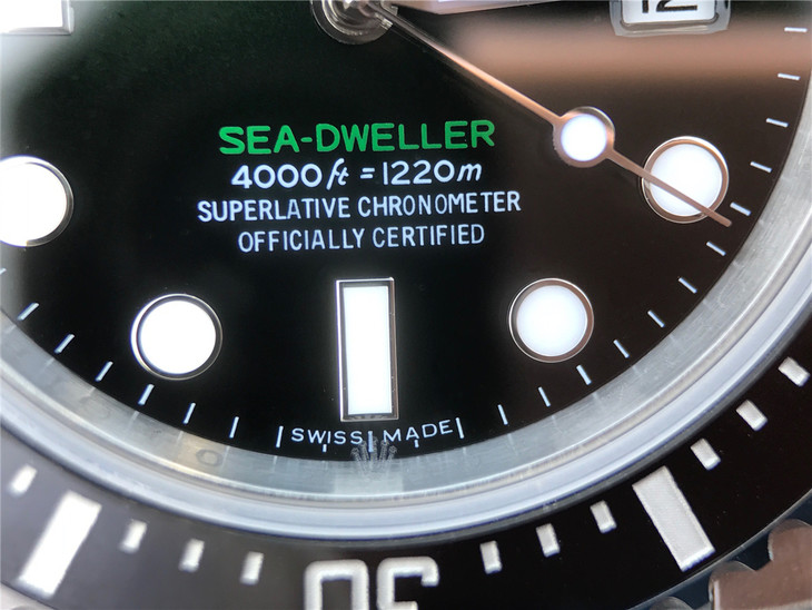 Rolex Sea-Dweller D-Green Tiny Crown