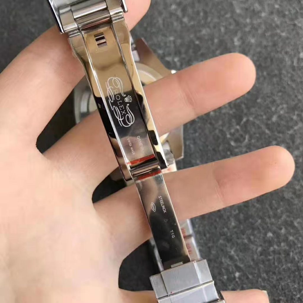 Rolex Submariner 114060 Clasp