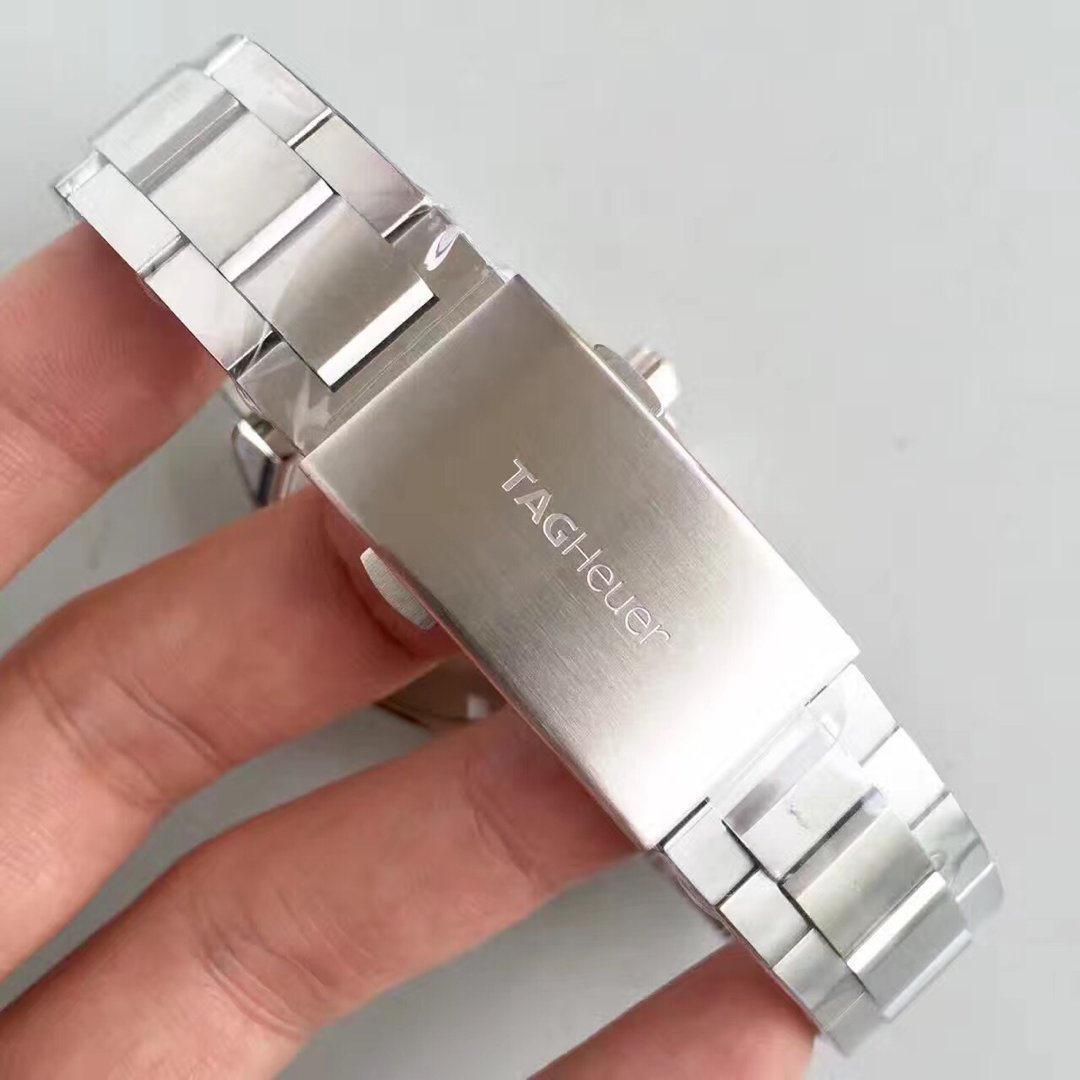 Tag Heuer Aquaracer Buckle
