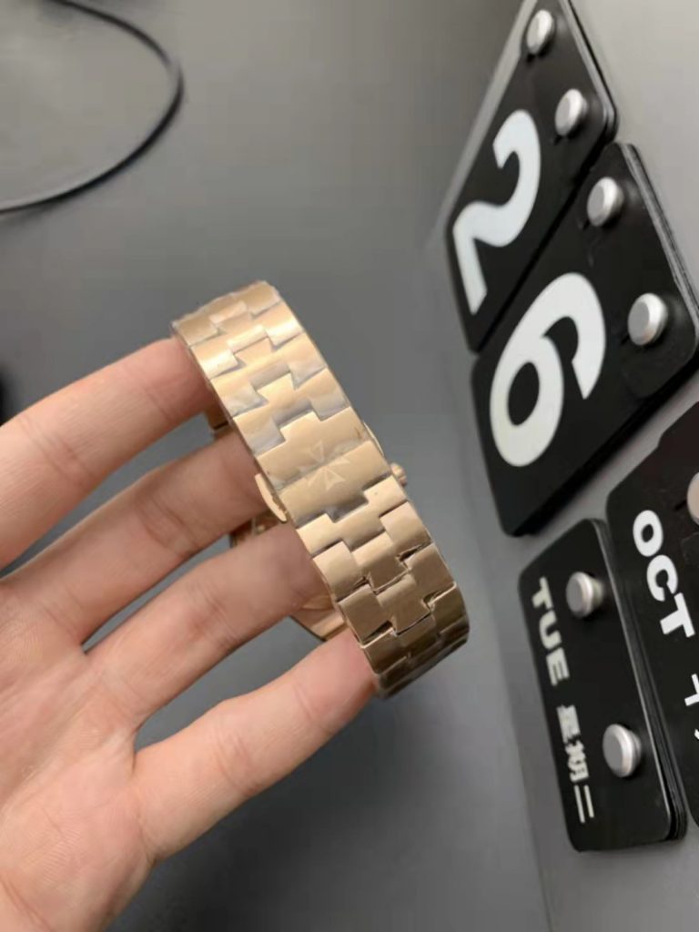 Vacheron Constantin Perpetual Calendar 4300V Bracelet